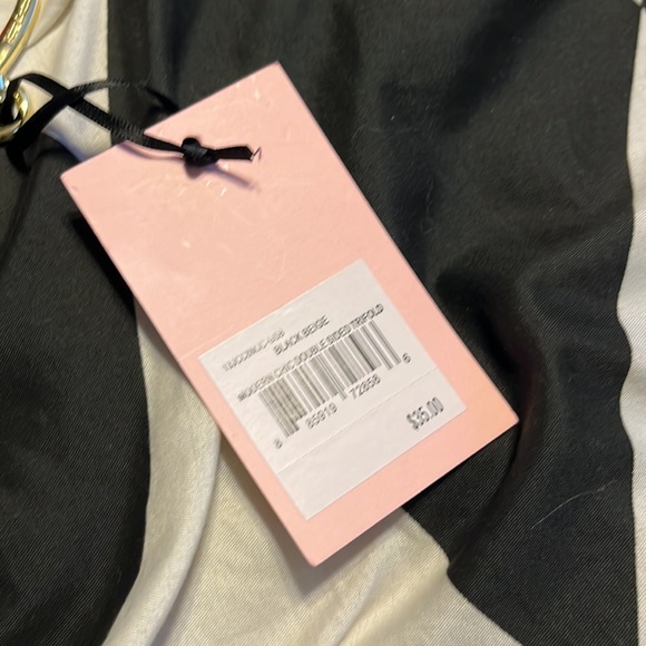 Large Tri fold Juicy Couture Wallet - Picture 5 of 5